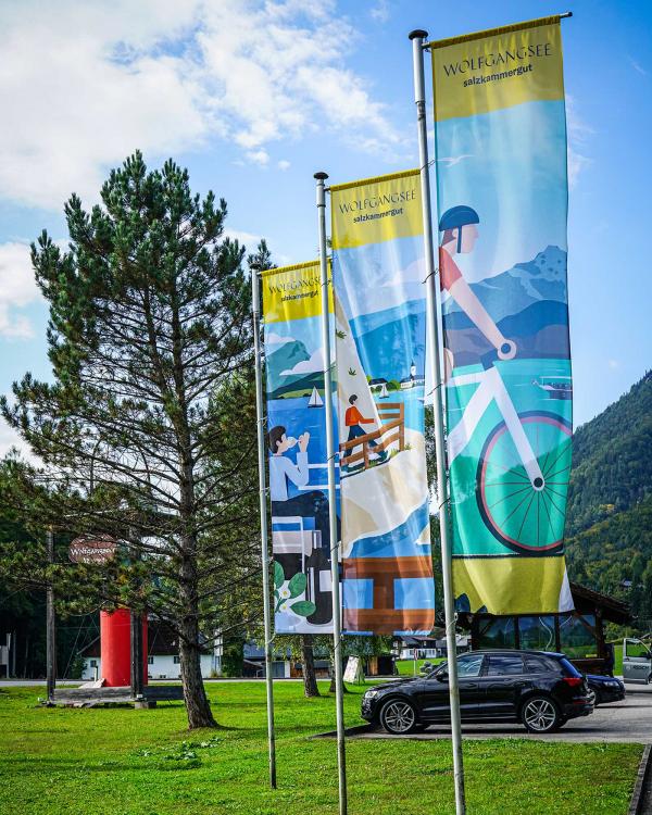 Wolfgangsee Tourismus Fahnenstangen